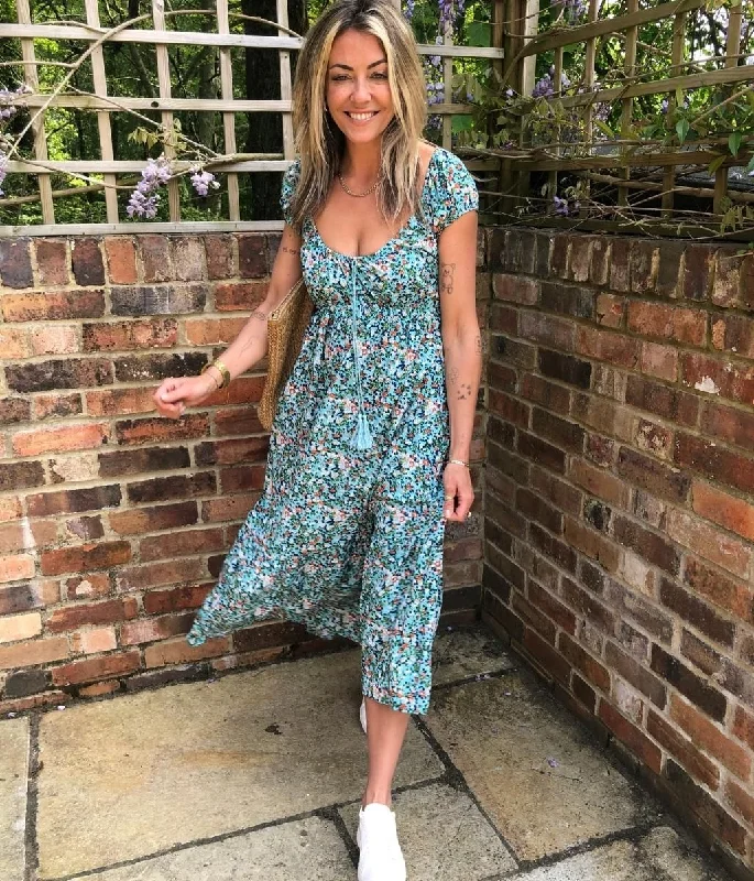 Midi dresses with one - shoulder designs for a modern and asymmetric style Turquoise Ditsy Scoop Neck Dress Midi dresses with one - shoulder designs for a modern and asymmetric style Turquoise Ditsy Scoop Neck Dress