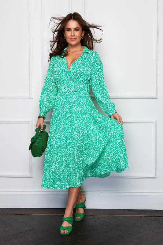 Midi dresses with cotton - blend materials for everyday comfort Heidi Green Pleated Skirt Belted Midi Dress Midi dresses with cotton - blend materials for everyday comfort Heidi Green Pleated Skirt Belted Midi Dress