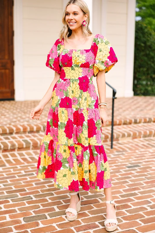 Sleeveless midi dresses with lace details for summer weddings All On Your Own Fuchsia Pink Floral Midi Dress Sleeveless midi dresses with lace details for summer weddings All On Your Own Fuchsia Pink Floral Midi Dress