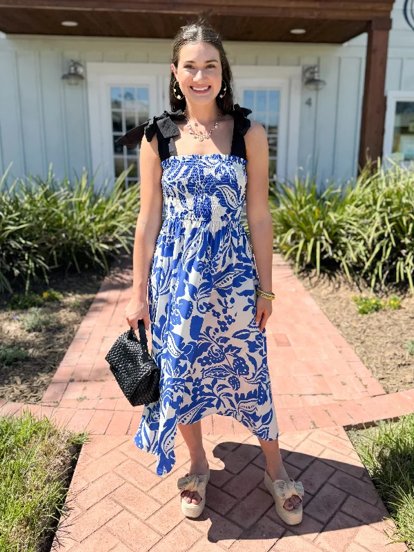Midi dresses with printed lining for a hidden and stylish detail The Cassie Floral Tie Strap Midi Dress-Blue Midi dresses with printed lining for a hidden and stylish detail The Cassie Floral Tie Strap Midi Dress-Blue