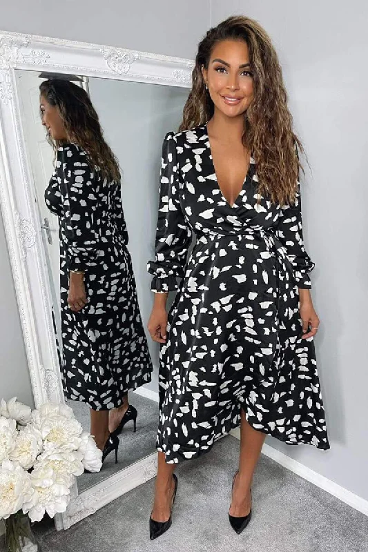 Midi dresses with printed lining for a hidden and stylish detail Jolena Black and White Wrap Style Midi Dress Midi dresses with printed lining for a hidden and stylish detail Jolena Black and White Wrap Style Midi Dress