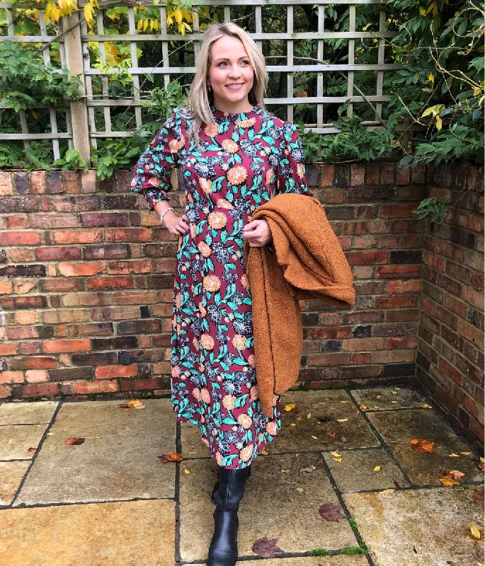 Midi dresses with button - down skirts for a unique and functional design Niko Marigold Print Midi Dress Midi dresses with button - down skirts for a unique and functional design Niko Marigold Print Midi Dress