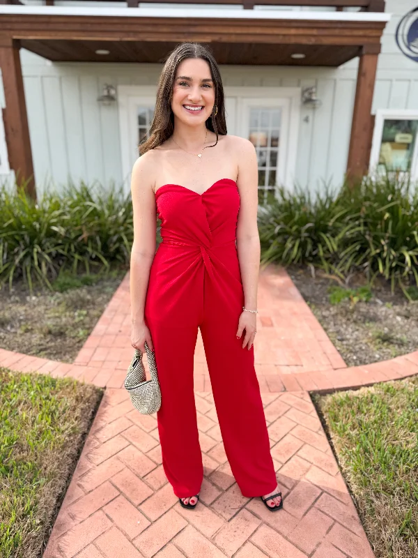 Midi dresses with ruffled sleeves for a more feminine and voluminous look The Dannia Strapless Jumpsuit-Red Midi dresses with ruffled sleeves for a more feminine and voluminous look The Dannia Strapless Jumpsuit-Red