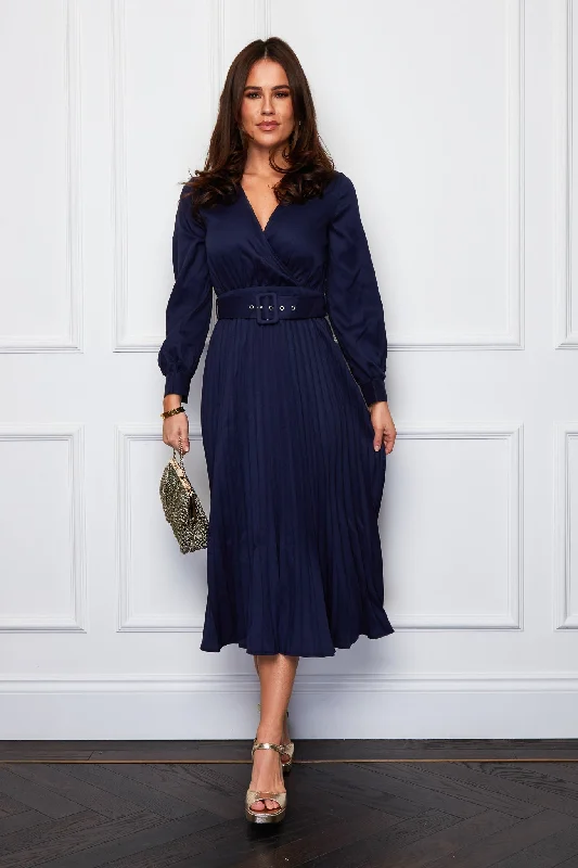 Midi dresses with halter necks for a stylish and comfortable option Heidi Navy Pleated Skirt Belted Midi Dress Midi dresses with halter necks for a stylish and comfortable option Heidi Navy Pleated Skirt Belted Midi Dress