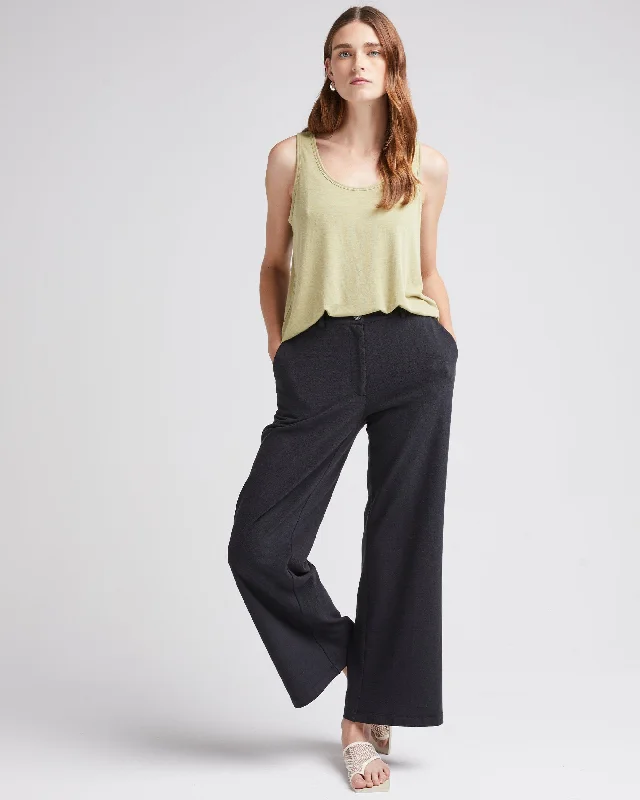 Ankle - Length Women's Printed Joggers for TravelingWomen's Rustic Cotton Wide Leg Trouser Ankle - Length Women's Printed Joggers for TravelingWomen's Rustic Cotton Wide Leg Trouser