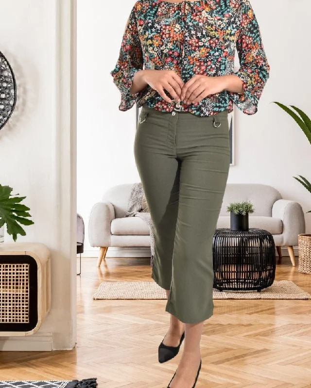 Skinny Fit Women's Leather Look Leggings for a Rocker VibeLadies Khaki Capri Pants