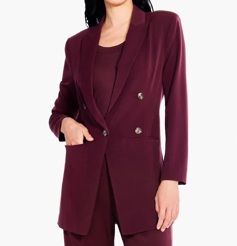 Single - Breasted Women's Corduroy Blazers in Mustard Yellow for an Autumn VibeAvenue Blazer In Redwood Single - Breasted Women's Corduroy Blazers in Mustard Yellow for an Autumn VibeAvenue Blazer In Redwood