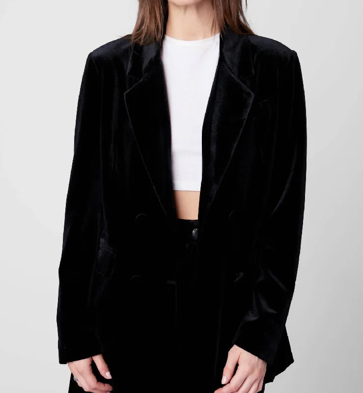 Women's Peplum Blazers in Emerald Green for a Stylish Work AttireLast Dance Blazer In Black Women's Peplum Blazers in Emerald Green for a Stylish Work AttireLast Dance Blazer In Black