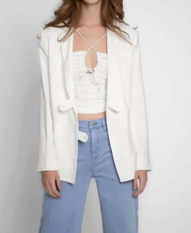 Women's Slim - Fit Blazers in Charcoal Gray for a Professional AppearanceWhite Feather Crepe Blazer Women's Slim - Fit Blazers in Charcoal Gray for a Professional AppearanceWhite Feather Crepe Blazer