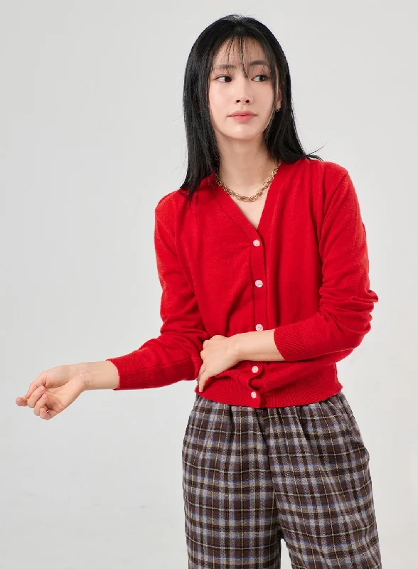 floral print women cardigan for a feminine touchButtoned V-Neck Cardigan OF406