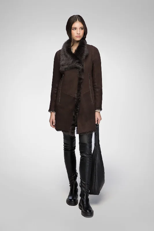 Belted women's cashmere coats in soft pastels for a luxurious feelElena - Chocolate Brown Shearling Coat Belted women's cashmere coats in soft pastels for a luxurious feelElena - Chocolate Brown Shearling Coat