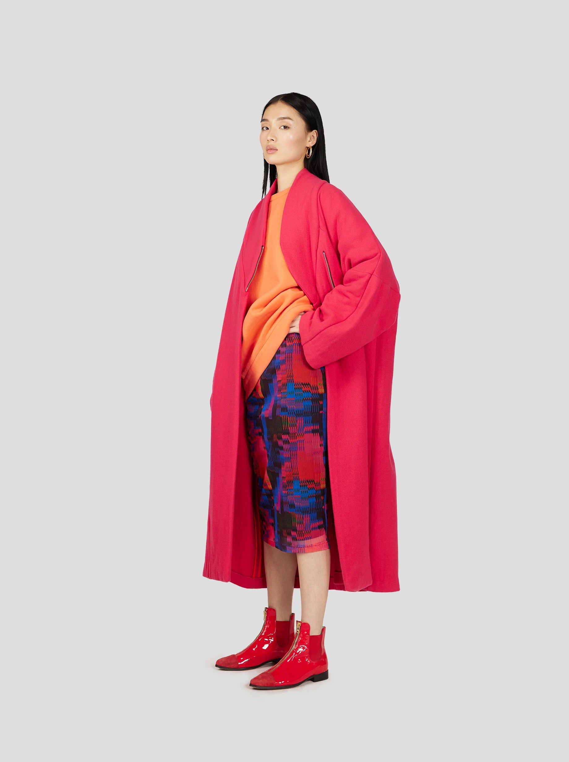 Women's reversible down coats with two - tone designs for versatile stylingEren Coat in Pink Razuberi Cashmere Women's reversible down coats with two - tone designs for versatile stylingEren Coat in Pink Razuberi Cashmere