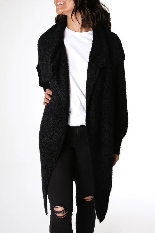 boyfriend style women cardigan for a relaxed fitLiv Cardigan Black