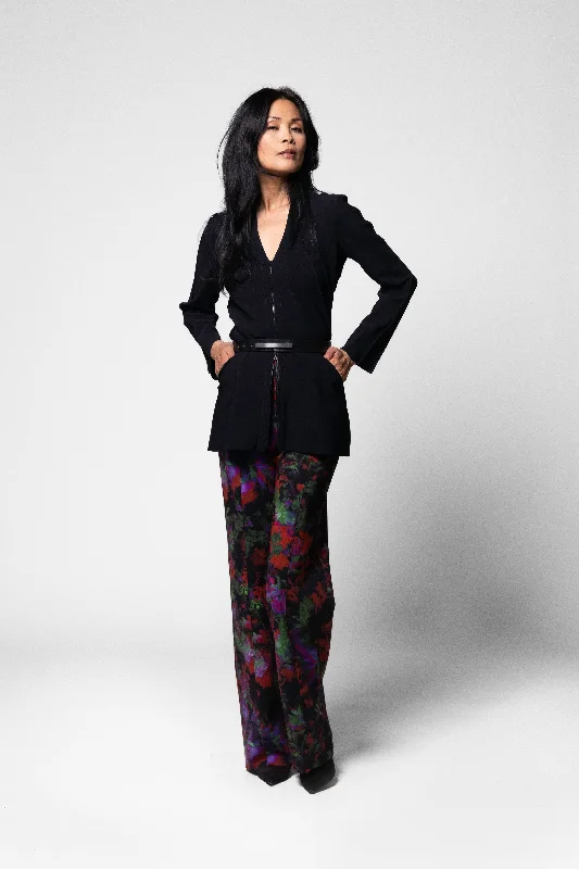 Women's cropped leather coats with silver studs for an edgy lookMonique Jacket - Black Women's cropped leather coats with silver studs for an edgy lookMonique Jacket - Black