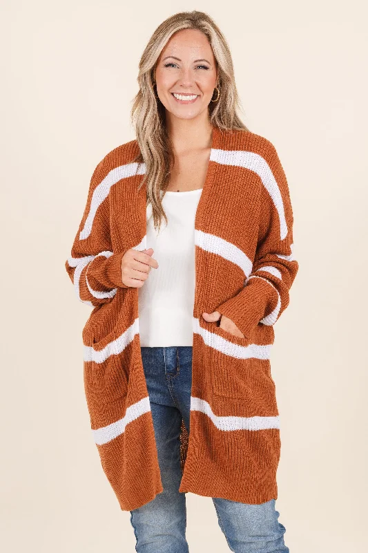 v neck women cardigan to elongate the necklineNothing Should Change Cardigan, Rust-White v neck women cardigan to elongate the necklineNothing Should Change Cardigan, Rust-White
