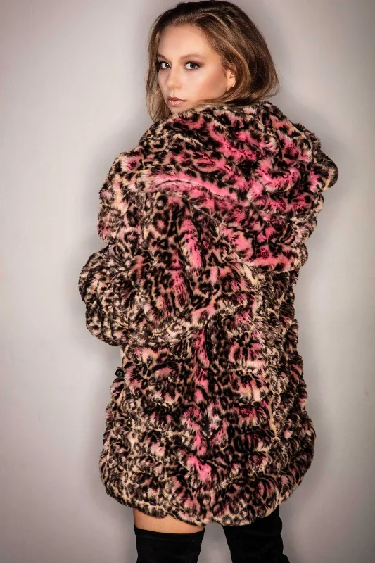 Women's cropped leather coats with silver studs for an edgy lookWomen's Short Desert Warrior Coat in "Pink Cheetah" Chinchilla Women's cropped leather coats with silver studs for an edgy lookWomen's Short Desert Warrior Coat in "Pink Cheetah" Chinchilla