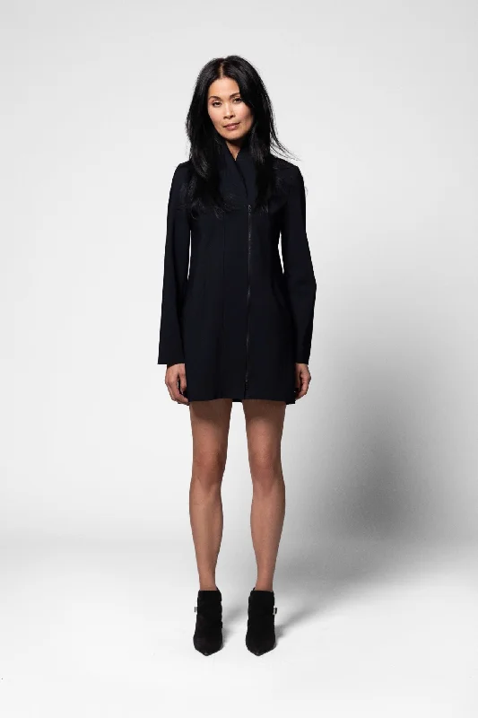 Belted women's cashmere coats in soft pastels for a luxurious feelYuna Jacket - Black Belted women's cashmere coats in soft pastels for a luxurious feelYuna Jacket - Black