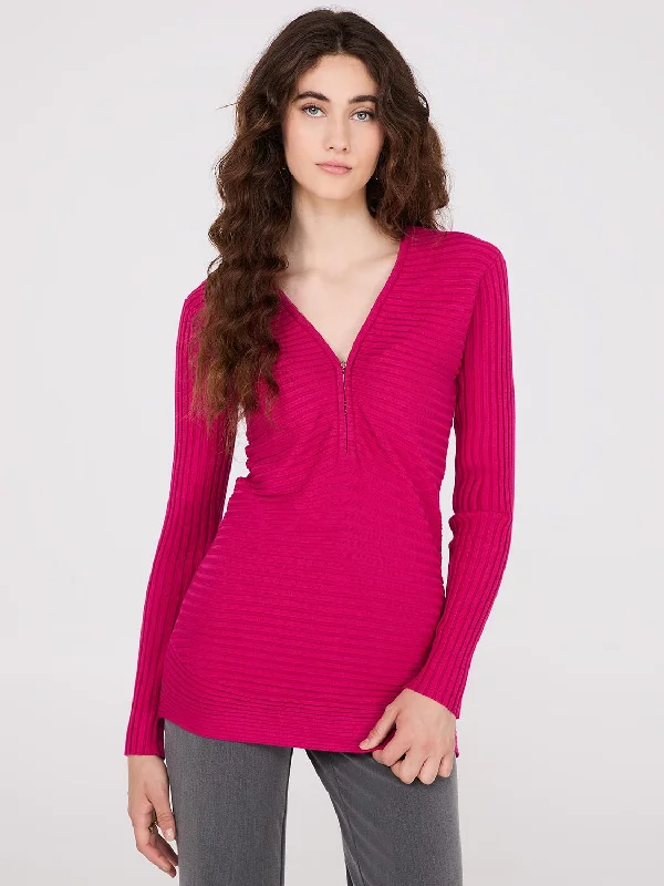 Plus Size Women's Ruffled Hem Sweaters in Floral PrintsZipper V-Neck Sweater