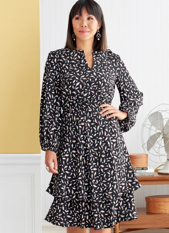 Plus Size Women's Tunic - Style Sweater Dresses with PocketsButterick Dresses B6806