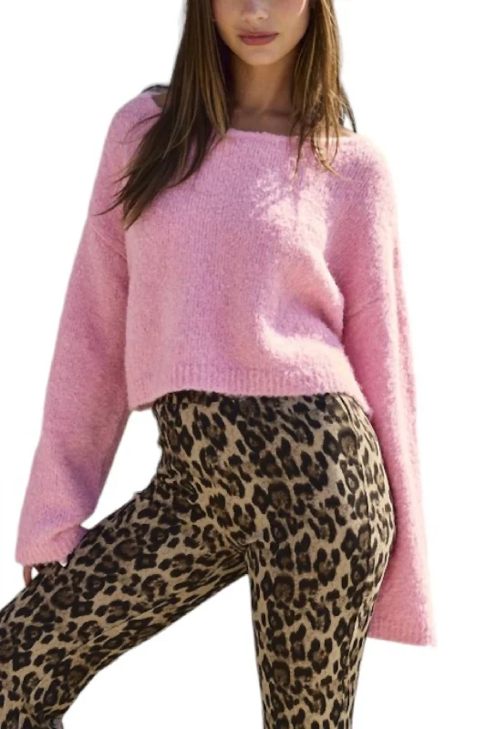 Women's Off - Shoulder Chunky Knit Sweater Dresses in Earth TonesLoose Fit Sweater In Pink Women's Off - Shoulder Chunky Knit Sweater Dresses in Earth TonesLoose Fit Sweater In Pink