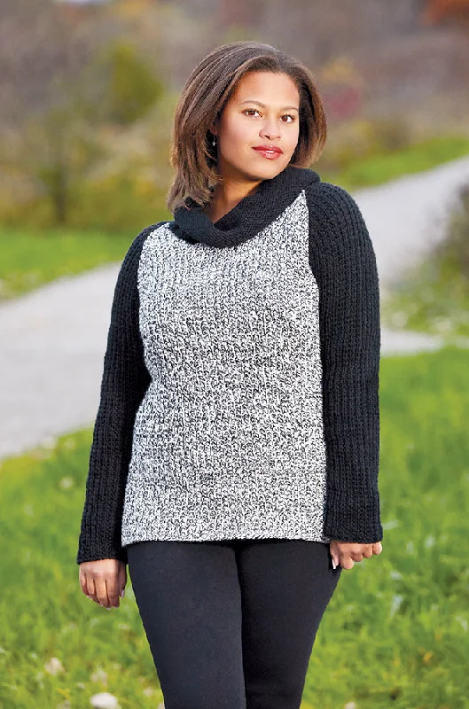 Cropped Women's Angora Blend Sweaters for a Trendy LookRaglan Pullover