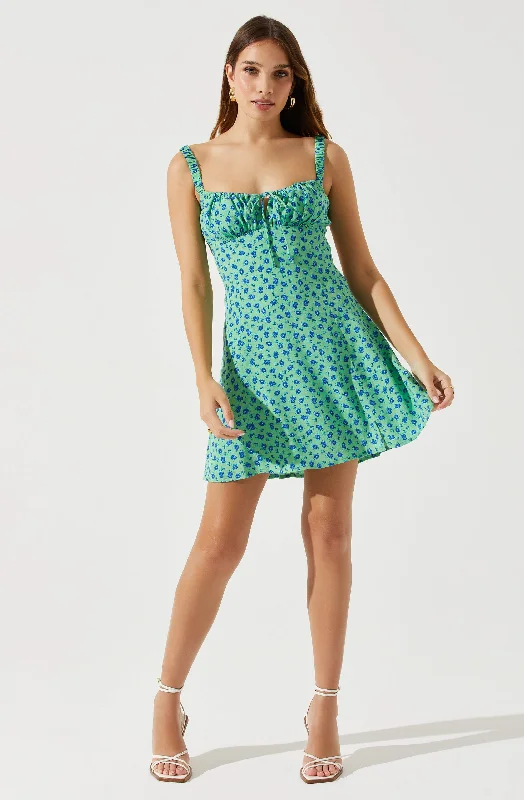Pleated Women Dress with a Timeless and Elegant TextureSweetheart Neck Open Back Mini Dress Pleated Women Dress with a Timeless and Elegant TextureSweetheart Neck Open Back Mini Dress