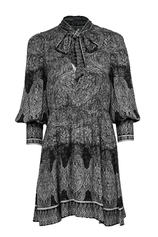 Plus Size Women Dress with a Flattering A - Line Cut for Comfort and Style Plus Size Women Dress with a Flattering A - Line Cut for Comfort and Style Alice & Olivia - Green Paisley Print Mini Dress w/ Neck Tie Sz 4