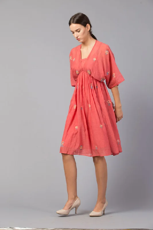 Maxi Women Dress with Floral Print for a Bohemian Vibe Maxi Women Dress with Floral Print for a Bohemian Vibe AMANTA Maxi Women Dress with Floral Print for a Bohemian Vibe Maxi Women Dress with Floral Print for a Bohemian Vibe AMANTA