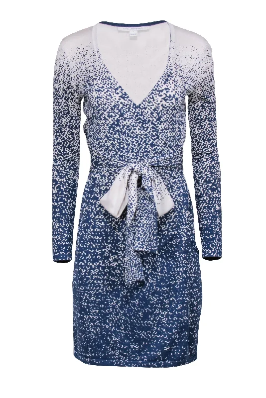Long - Sleeve Women Dress in Velvet for a Luxurious Winter Look Long - Sleeve Women Dress in Velvet for a Luxurious Winter Look Diane von Furstenberg - Blue & Cream Gradient Printed Knit Wrap Dress Sz P Long - Sleeve Women Dress in Velvet for a Luxurious Winter Look Long - Sleeve Women Dress in Velvet for a Luxurious Winter Look Diane von Furstenberg - Blue & Cream Gradient Printed Knit Wrap Dress Sz P