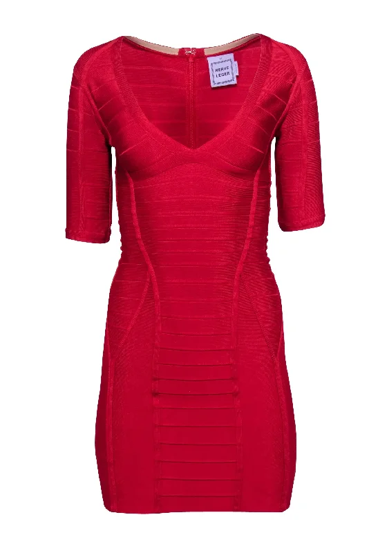 Backless Women Dress for a Sexy and Alluring Look at Evening Events Backless Women Dress for a Sexy and Alluring Look at Evening Events Herve Leger - Red Bandage V-neckline Dress Sz XS Backless Women Dress for a Sexy and Alluring Look at Evening Events Backless Women Dress for a Sexy and Alluring Look at Evening Events Herve Leger - Red Bandage V-neckline Dress Sz XS