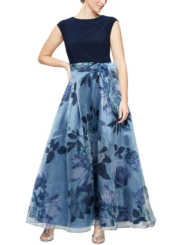 Long - Sleeve Women Dress in Velvet for a Luxurious Winter Look Long - Sleeve Women Dress in Velvet for a Luxurious Winter Look Petites Womens Betled Maxi Evening Dress Long - Sleeve Women Dress in Velvet for a Luxurious Winter Look Long - Sleeve Women Dress in Velvet for a Luxurious Winter Look Petites Womens Betled Maxi Evening Dress