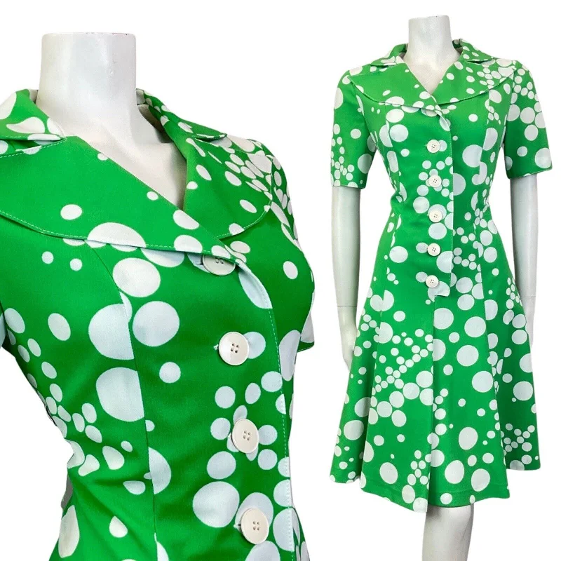 Little Black Women Dress with Sequins for a Glamorous Night Out Little Black Women Dress with Sequins for a Glamorous Night Out VINTAGE 60s 70s APPLE GREEN WHITE SPOTTED DOTTY MOD WING COLLAR SHIRT DRESS 12 Little Black Women Dress with Sequins for a Glamorous Night Out Little Black Women Dress with Sequins for a Glamorous Night Out VINTAGE 60s 70s APPLE GREEN WHITE SPOTTED DOTTY MOD WING COLLAR SHIRT DRESS 12