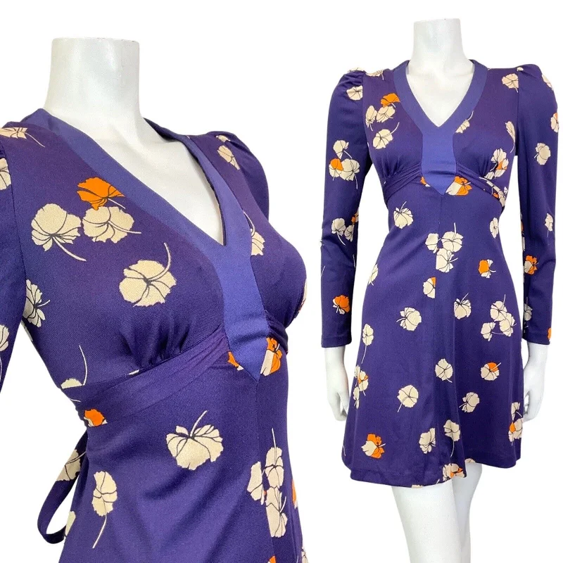 Halter Neck Women Dress to Show Off the Shoulders and Neckline Halter Neck Women Dress to Show Off the Shoulders and Neckline VINTAGE 60s 70s PURPLE BEIGE ORANGE FLORAL LONGSLEEVE MOD SUMMER SWING DRESS 12 Halter Neck Women Dress to Show Off the Shoulders and Neckline Halter Neck Women Dress to Show Off the Shoulders and Neckline VINTAGE 60s 70s PURPLE BEIGE ORANGE FLORAL LONGSLEEVE MOD SUMMER SWING DRESS 12