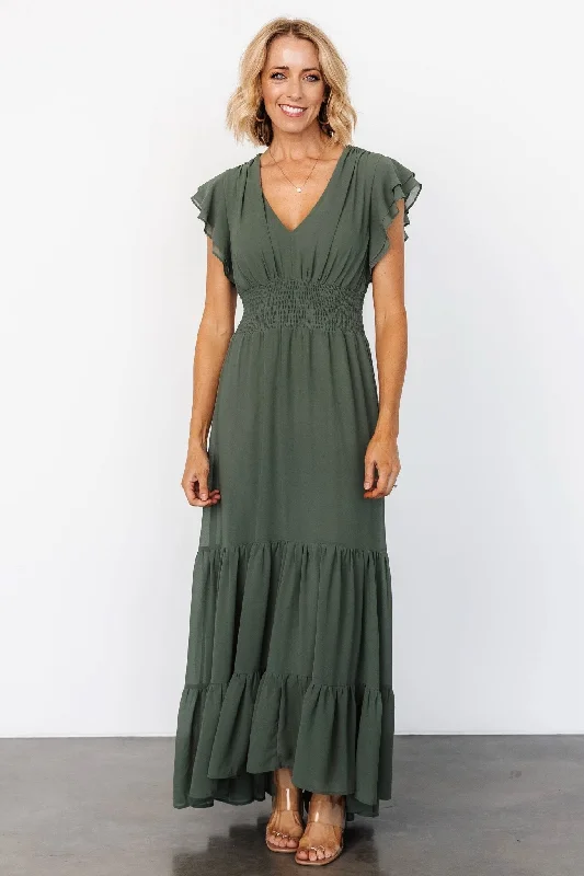 Maxi dresses with a ruffled neckline for a charming lookAdelina Maxi Dress | Dark Sage Maxi dresses with a ruffled neckline for a charming lookAdelina Maxi Dress | Dark Sage