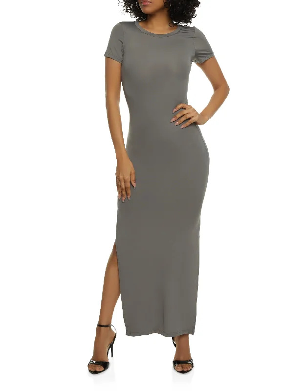 Maxi dresses with a paisley print for a classic and elegant styleCrew Neck Side Slit Maxi Dress Maxi dresses with a paisley print for a classic and elegant styleCrew Neck Side Slit Maxi Dress