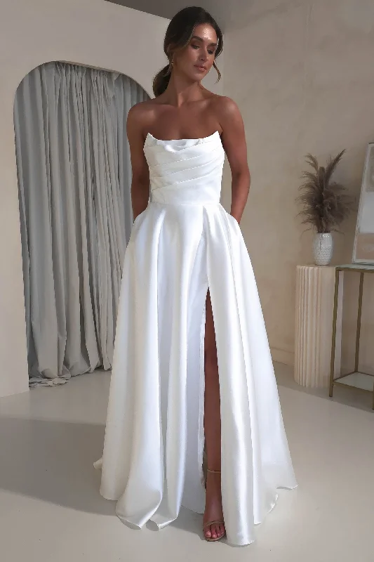 Maxi dresses with beaded embellishments for a fancy and luxurious eventMiya Corset A-Line Satin Gown | White Maxi dresses with beaded embellishments for a fancy and luxurious eventMiya Corset A-Line Satin Gown | White