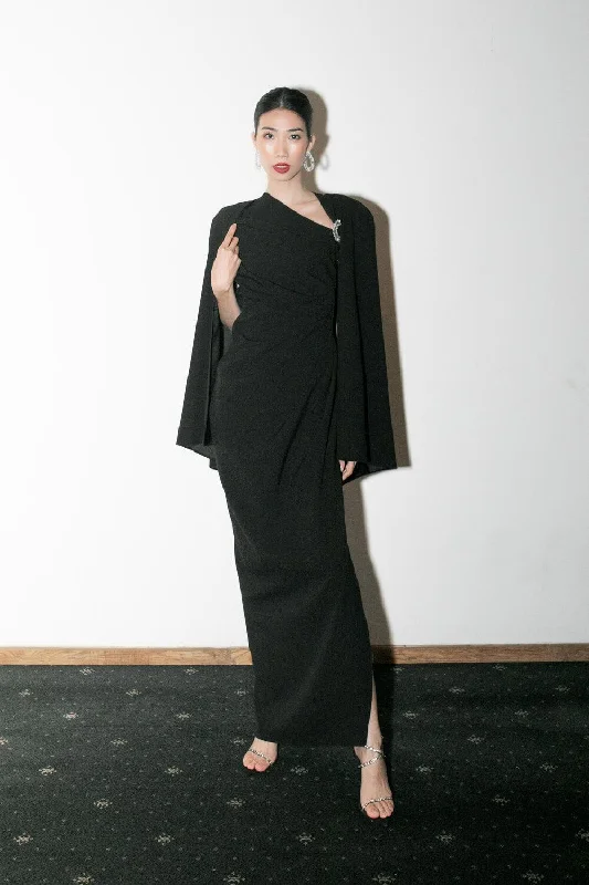 Midi dresses with sheer panels for a touch of allureAnna Slit Asymmetric Crepe Midi Dress Midi dresses with sheer panels for a touch of allureAnna Slit Asymmetric Crepe Midi Dress