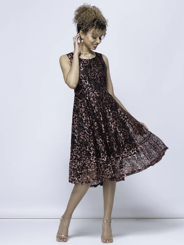 Midi dresses with lace - up fronts for a unique and adjustable styleBlack Bonnie Contrast Lace Midi Dress Midi dresses with lace - up fronts for a unique and adjustable styleBlack Bonnie Contrast Lace Midi Dress