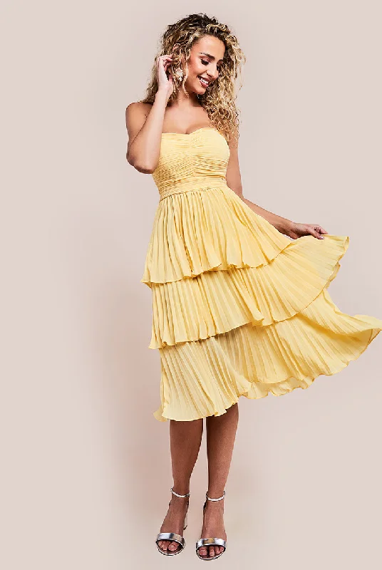 Midi dresses with halter necks for a stylish and comfortable optionGoddiva Pleated Bandeau Bodice Chiffon Tiered Midi - Yellow Midi dresses with halter necks for a stylish and comfortable optionGoddiva Pleated Bandeau Bodice Chiffon Tiered Midi - Yellow