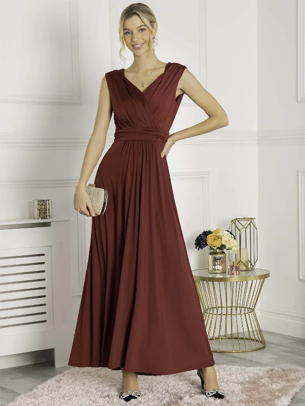 Midi dresses with keyhole backs for a flirty and unexpected detailPlunge V Neck Draped Maxi Dress, Burgundy Midi dresses with keyhole backs for a flirty and unexpected detailPlunge V Neck Draped Maxi Dress, Burgundy