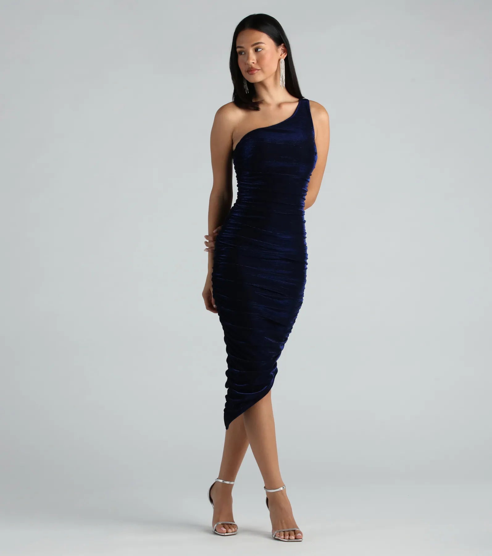 Midi dresses with cotton - blend materials for everyday comfortSweet Temptation Metallic One Shoulder Midi Dress