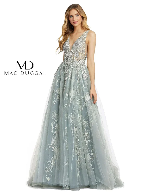 Mac Duggal 20220 Prom Long Sleeveless Evening Gown