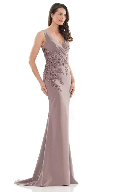Midi wedding guest dresses in navy blue for a formal affairMarsoni by Colors - MV1147 Sleeveless Fitted Sheath Gown Midi wedding guest dresses in navy blue for a formal affairMarsoni by Colors - MV1147 Sleeveless Fitted Sheath Gown