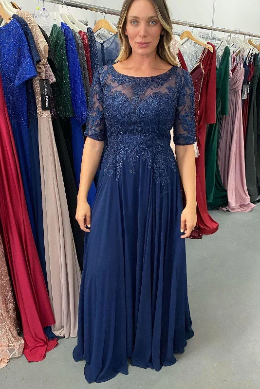Wedding guest dresses with cut - out details and midi lengthsMother of the Bride Long Dress Sample Size Wedding guest dresses with cut - out details and midi lengthsMother of the Bride Long Dress Sample Size