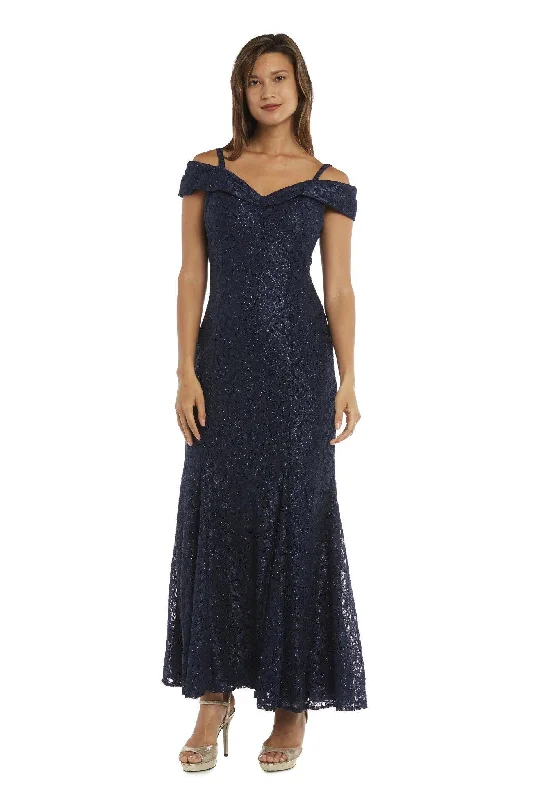 Lace - and - tulle wedding guest dresses with sweetheart necklinesR&M Richards 2047P Navy 14P Sale Lace - and - tulle wedding guest dresses with sweetheart necklinesR&M Richards 2047P Navy 14P Sale