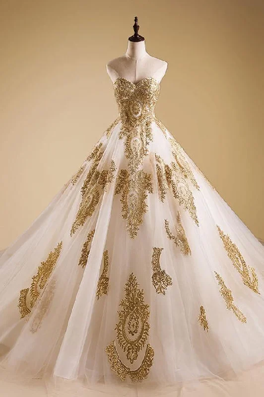 Backless party dresses for a sexy and alluring appearanceA line Evening Dress Lace Quinceanera Prom Dresses with Gold Appliques PG703 Backless party dresses for a sexy and alluring appearanceA line Evening Dress Lace Quinceanera Prom Dresses with Gold Appliques PG703