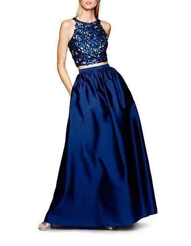 Formal dresses with abstract print panels and rhinestone embellishments for a unique formal eventAdrianna Papell - Two-Piece Halter Neckline Long Dress 91922200 Formal dresses with abstract print panels and rhinestone embellishments for a unique formal eventAdrianna Papell - Two-Piece Halter Neckline Long Dress 91922200