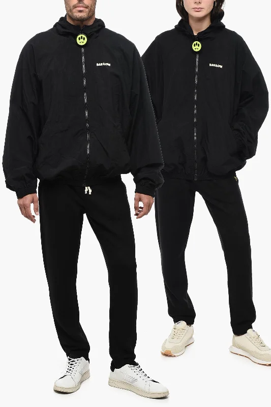 Water - resistant women's trench coats with adjustable cuffs for rainy daysBarrow Solid Color UNISEX Windbreaker Jacket with Hood Water - resistant women's trench coats with adjustable cuffs for rainy daysBarrow Solid Color UNISEX Windbreaker Jacket with Hood