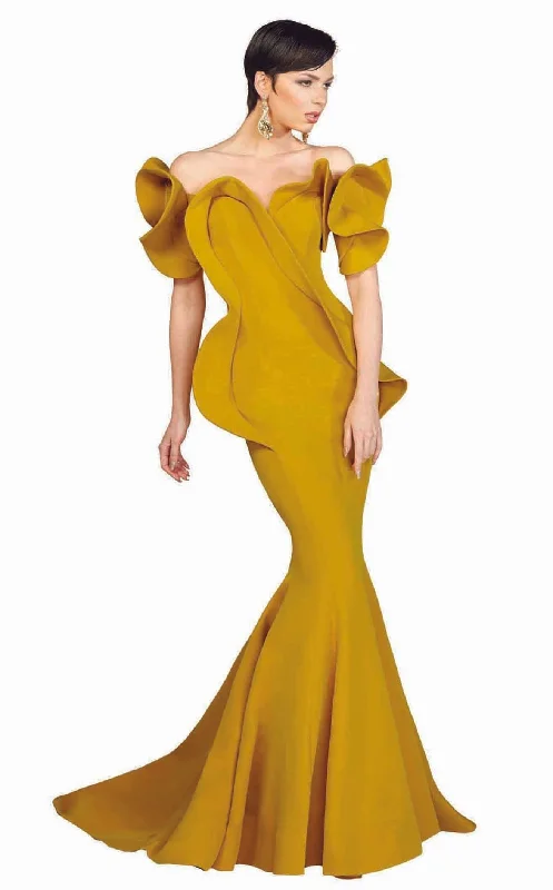 Formal dresses with halter necks and lace - up backs for a stylish promMNM Couture 2328 Dress Formal dresses with halter necks and lace - up backs for a stylish promMNM Couture 2328 Dress