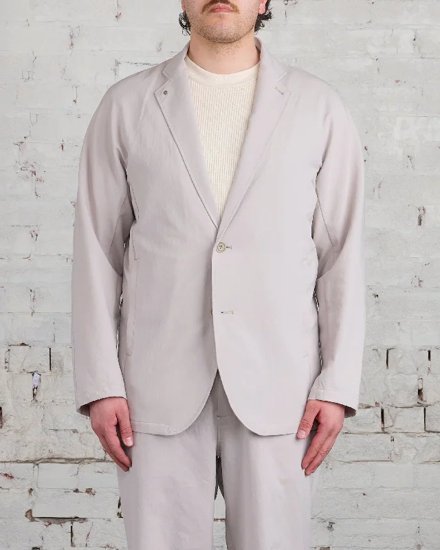 Women's long - sleeve wool coats in a houndstooth pattern for a classic charmnanamica Alphadry Club Jacket Pale Grey Women's long - sleeve wool coats in a houndstooth pattern for a classic charmnanamica Alphadry Club Jacket Pale Grey